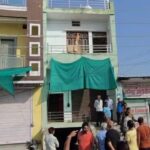 झांसी: करंट से एक ही परिवार के तीन लोगों की मौत, छत पर हाईटेंशन लाइन की चपेट में आने से हुआ हादसा