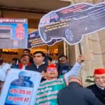 Up Vidhan Mandal Session Live:कोडीन सिरप मामले में आरोपियों पर कार्रवाई की मांग, सपाइयों का हंगामा; नारेबाजी – Up Vidhan Mandal Winter Session Live Cm Yogi Goverment Present Supplementary Budget News In Hindi