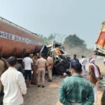 Shravasti News:ट्रक व डीजल टैंकर की आमने-सामने भिड़ंत, एक चालक की मौत; दूसरा भाग निकला – Head-on Collision Between A Truck And Diesel Tanker In Shravasti One Driver Killed Other Fled