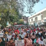 यूपी:टीईटी अनिवार्यता पर शिक्षकों की हुंकार रैली, चार अप्रैल को दिल्ली में दिखाएंगे ताकत; केंद्र को चेतावनी – Up: Teachers Hold Rally Against Tet Requirement, Will Show Strength In Delhi On April 4; Warn Centre