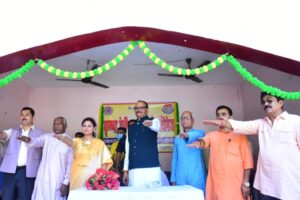 हर क्षेत्र में अग्रणी हैं बेटियां : ब्रजेश पाठक