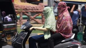 Weather:प्रदेश का तीसरा सर्वाधिक गर्म शहर रहा झांसी, दिन का पारा पहुंचा 43 डिग्री के पार – Jhansi Was The Third Hottest City In The State: Scorching Sun Made Us Sweat