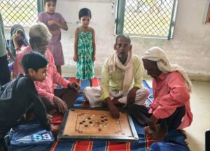 Six Elderly People From Two Villages Took Admission In The School – Jalaun News