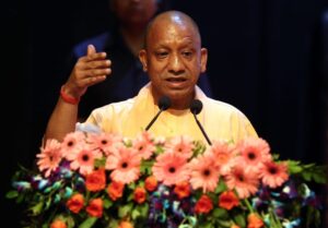 Up:आंधी-बारिश से जनहानि पर सीएम का सख्त निर्देश, कहा- 24 घंटे में मुआवजा, घायलों के इलाज में न हो लापरवाही – Up: Cm Issues Strict Directives Regarding Loss Of Life Due To Storms And Rain—compensation Within 24 Hours; No
