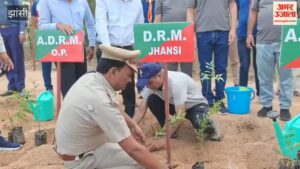 विश्व पर्यावरण दिवस: झांसी डीआरएम ने किया पौधारोपण, साइकिल चलाकर दिया पर्यावरण संरक्षण का संदेश