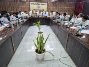 Jalaun News: उद्योग बंधु की बैठक में उठा काशीखेड़ा रोड का मुद्दा