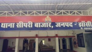 Jhansi:पुरानी रंजिश में भतीजे की तलवार मारकर हत्या, चाचा की हालत नाजुक, घटना से इलाके में सनसनी – Jhansi: Nephew Killed With Sword Due To Old Rivalry, Uncle In Critical Condition