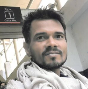 Jalaun News: दो दिन से लापता युवक का शव कुएं में पड़ा मिला