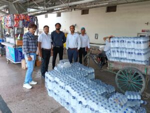 1,140 Unauthorized Water Bottles Seized From Pantry Car – Lucknow News