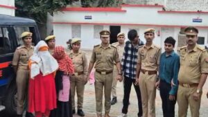 झांसी:कॉल सेंटर वाली ‘दुल्हनिया’ गिरोह का भंडाफोड़, एक हजार से अधिक लोगों को ठगा, 9 युवतियों समेत 11 गिरफ्तार – Jhansi: The ‘call Center Bride’—part Of A Gang That Targeted Over A Thousand People