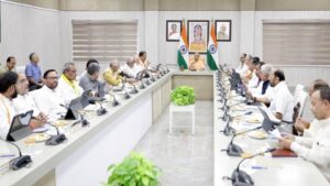 Up Cabinet:छात्राओं को स्कूटी और दो एक्सप्रेसवे समेत 16 प्रस्तावों पर मुहर, 3 से 6 अगस्त तक चलेगा मानसून सत्र – Cabinet Meeting Chaired By Cm Yogi Several Key Proposals Likely To Get Approval