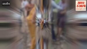 जालौन: दो पक्षों में चले लाठी-डंडे, फायरिंग से गांव में दहशत