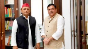 यूपी:संजय सिंह के अखिलेश से मिलने के बाद गठबंधन की चर्चाएं, सपा प्रमुख की दो टूक- न सीटें मांगी; न देंगे – Up: After Sanjay Singh’s Meeting With Akhilesh, Talks Of Alliance Begin; Sp Chief Says He Has Not Asked For S
