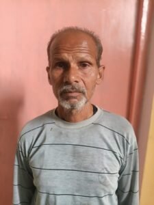 Jalaun News:खेत में खंभा गाड़ते समय बिजली की चपेट में आया किसान, मौत – Farmer Dies After Coming Into Contact With Electricity While Planting A Pole In The Field