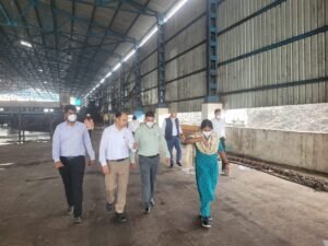 Lucknow News:कैसे हटाया कूड़े का पहाड़, जानने आई कोलकाता नगर निगम की टीम – A Team From The Kolkata Municipal Corporation Arrived To Learn How The Mountain Of Garbage Was Removed